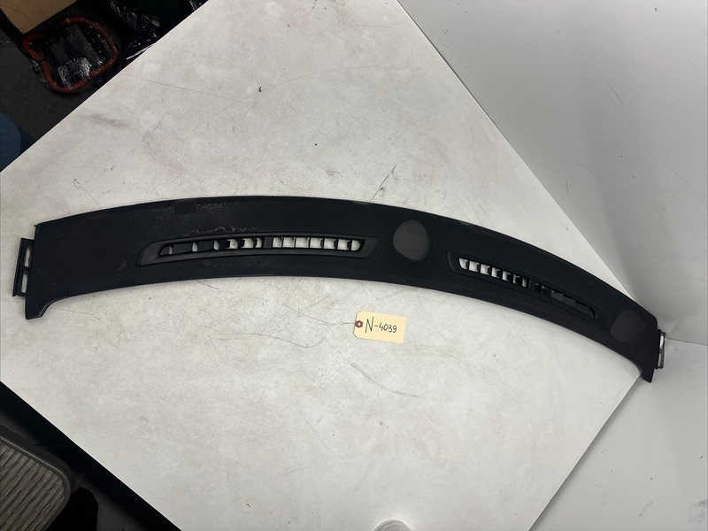 12-17 Tesla Model S Dashboard Dash Top Windshield Air Vent Speaker Trim 4039 S7