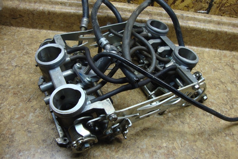 2006 Honda ST1300PA ST1300 ST 1300 P PA Fuel Gas Injection Throttle Body Carb