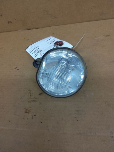 Driver Corner/Park Light Fog-driving Fits 03-10 DODGE 3500 PICKUP 258578