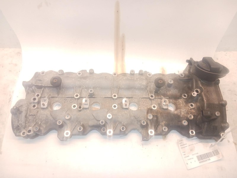 13 MERCEDES GL450 right passenger side Valve Cover OEM 6 Month Warranty!