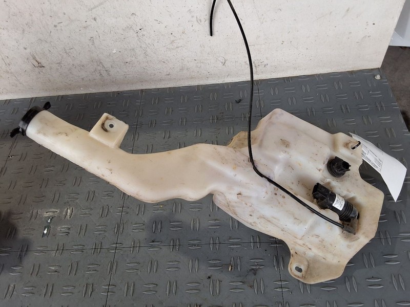 Wash Reservoir Classic Style Fits 15-19 SIERRA 1500 PICKUP 3545426