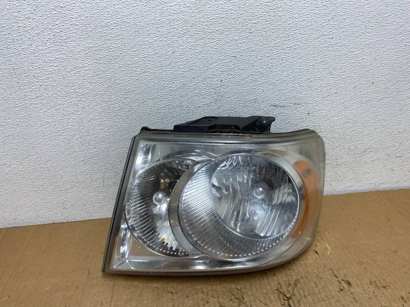 2007 2008 2009 Dodge Durango Left Driver LH Side Headlight OEM AD2466 DW