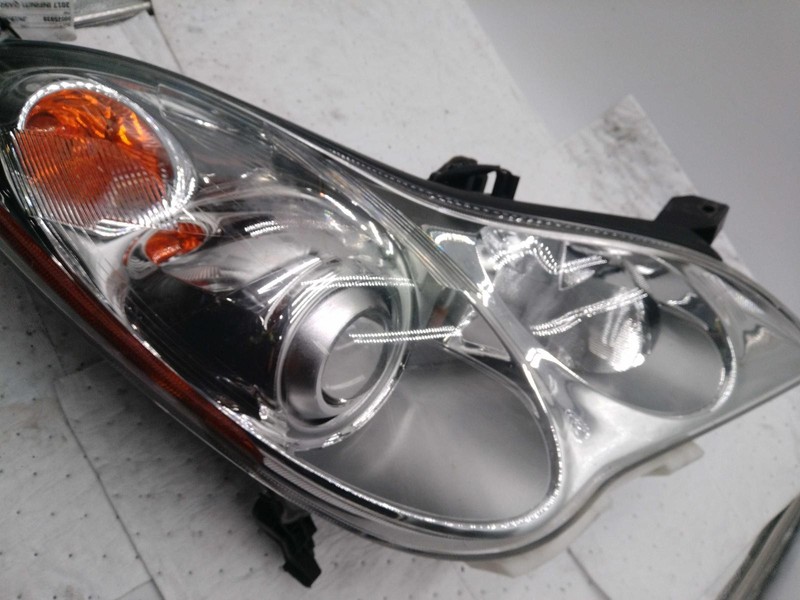 2017 INFINITI QX50 Right Headlight Assembly Blue OEM 163306 129k Miles