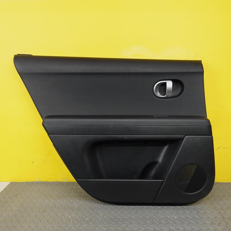 2022-2024 HYUNDAI IONIQ 5 REAR LEFT DRIVER SIDE DOOR TRIM PANEL M0330GI000NNB
