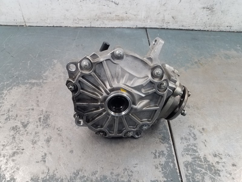 2014 Mercedes AMG E 63 S 4Matic Front Differential #9590 Q3