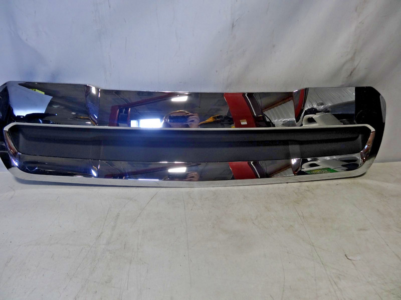 2022-2024 Chevrolet Silverado 2500 Chrome Hood Vent! Factory Original Part! OEM