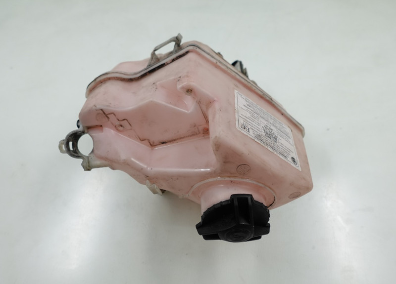 2017-2020 Ski-Doo Renegade Adrenaline 850 E-TEC OEM Oil Tank 519000346