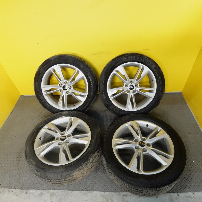 2019-2024 AUDI Q3 S-LINE Wheel W/tire 235/50 R19 E-7jx19h2 Center Cap SET Oem