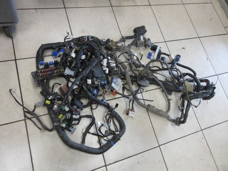 Nissan UD3300 OEM Dash Wiring Wire Harness