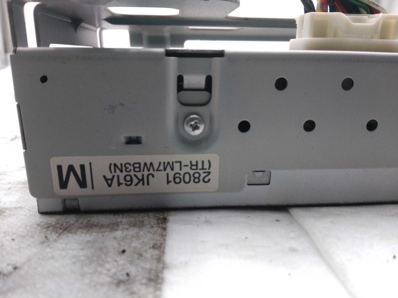 2009 Nissan Murano Infotainment Display OEM Silver 112K Miles Warranty