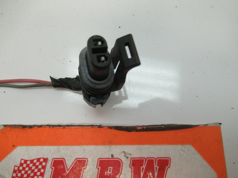WIRE PLUG CONNECTOR END OFF EVAP EMISSION PURGE VALVE SOLENOID CANISTER 12597567