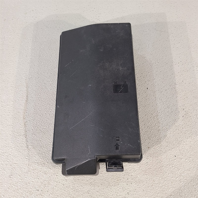 12-15 Camaro Ss Engine Fuse Box Junction Relay Box Aa7355