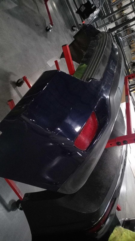 2016 Jeep Compass Blue Rear Bumper Assembly OEM 05116052AC 142k Miles