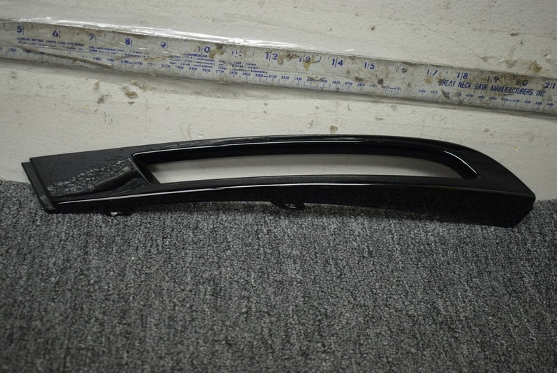 2017 RANGE ROVER VELAR LEFT SIDE BUMPER GRILL TRIM FACTORY OEM