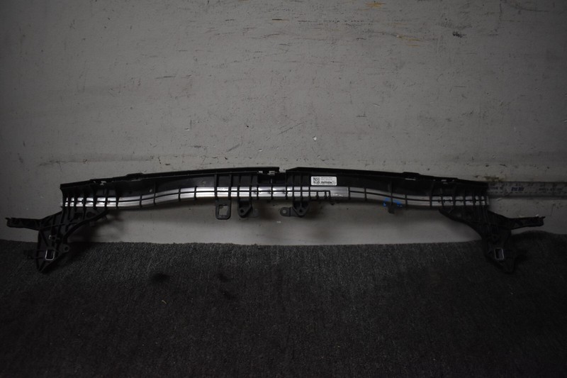 2019-2023 MERCEDES BENZ E53 AMG 4MATIC LOWER ABSORBER MOUNT PANEL FACTORY OEM