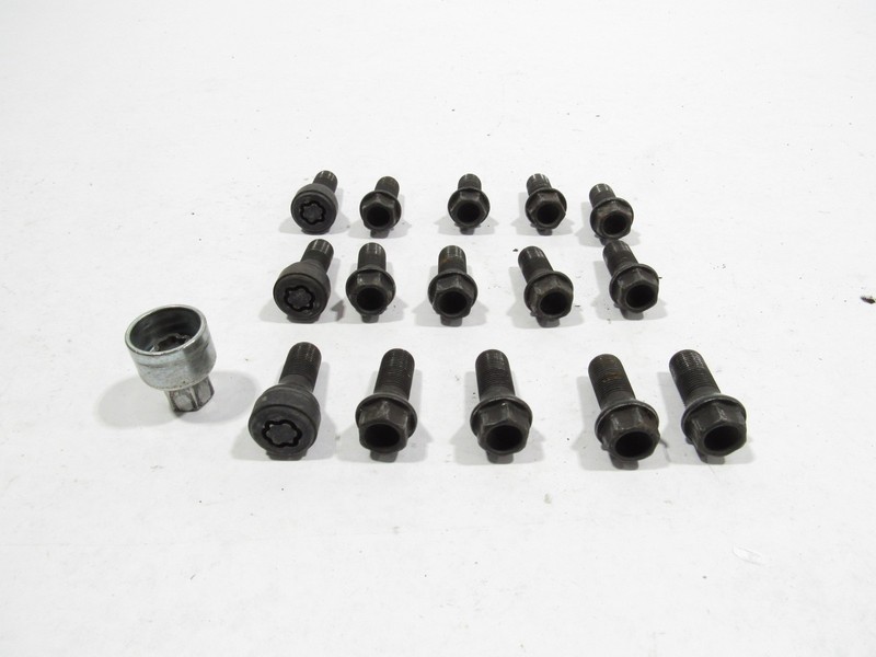 23-25 BMW M2 G87 2023 3.0L Wheel Nut Lug Bolt Locking Set 16 Pcs |