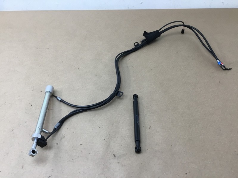 Mercedes CL550 W216 2011 Rear Trunk Lid Hydraulic Cylinder Strut Shock 07-14 ;:A