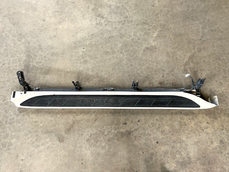⭐2006-2007 LEXUS LX470 RIGHT SIDE SKIRT STEP BAR RUNNER BOARD WHITE OEM LOT2581