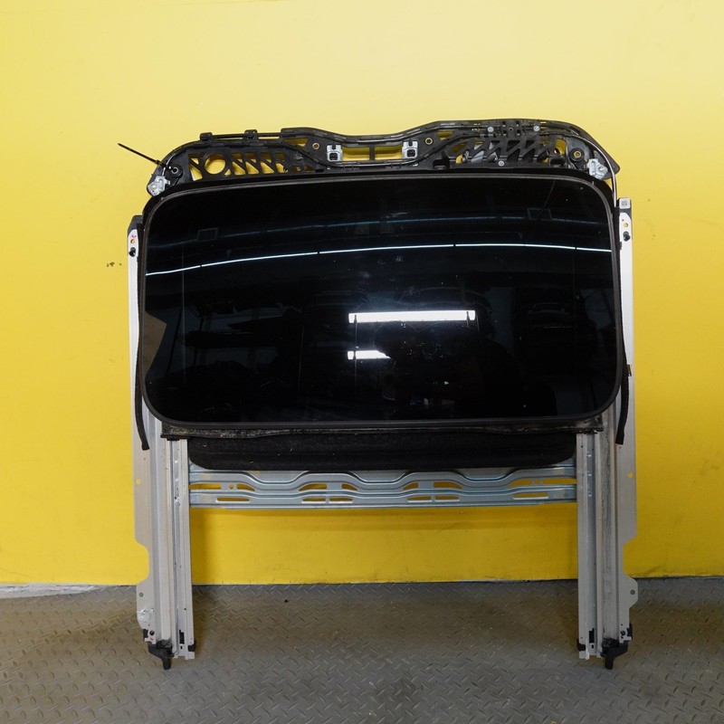 2018-2025 HONDA ACCORD ROOF SUNROOF MOONROOF FRAME W/ GLASS OEM 70200TVAA01