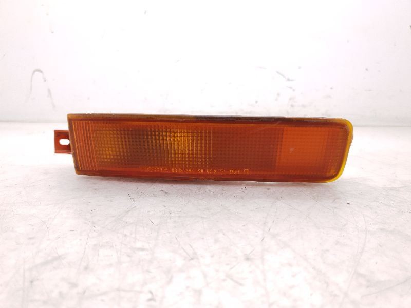 Passenger Corner/Park Light Park Lamp-turn Signal Inner Fits 92-94 CAMRY