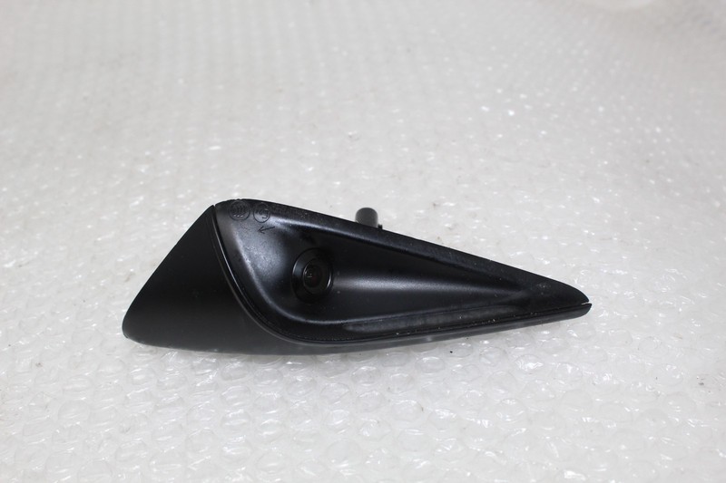 Genuine 2023+ Tesla Model 3 Y Front Right Fender Camera 1873283-00-A OEM