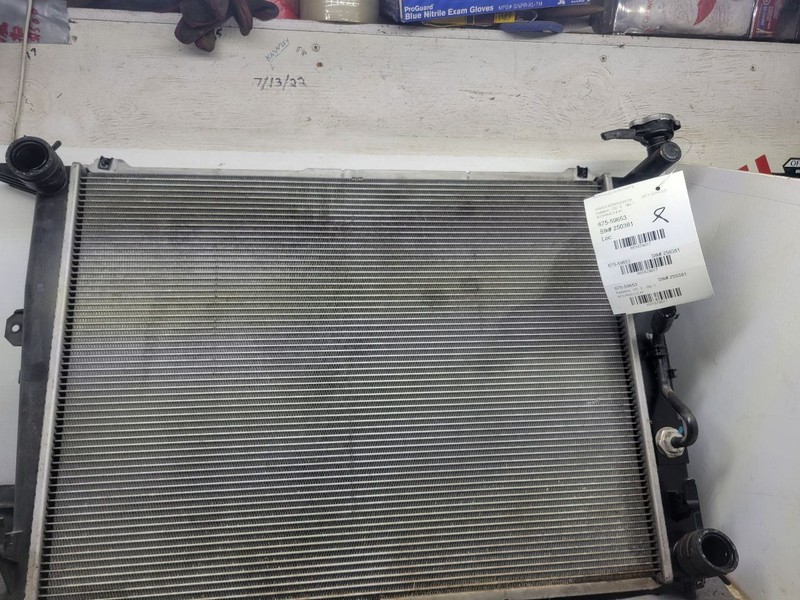 Radiator Sedan Fits 12-14 GENESIS 1678017