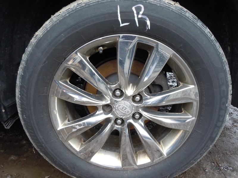 2011 2012 2013 Kia Sorento 18x7 Alloy Wheel Rim 10 Spoke OEM Chrome