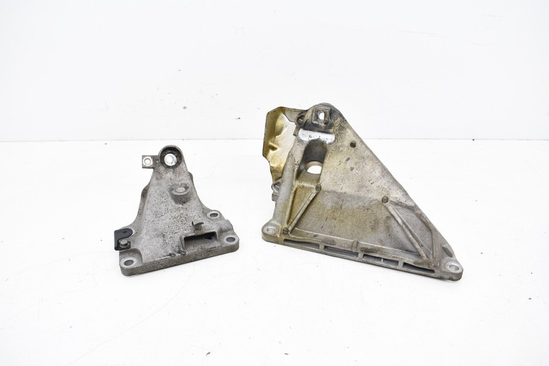 2011 BMW E90 328xi N51 Engine Mount Bracket Set Pair Left Right OEM KW78