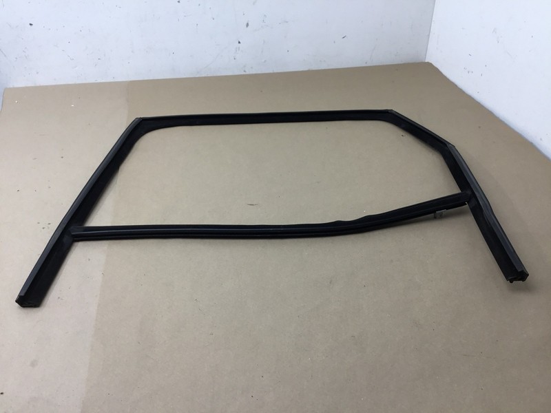Land Range Rover Sport 2014 Rear Left Door Weatherstrip Seal Channel 14-17 ;:Y