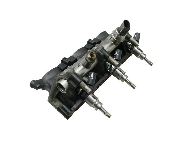 09-12 AUDI 8R Q5 A4 A5A6 INTAKE MANIFOLD FUEL INJECTOR RAIL LEFT DRIVER OEM 22