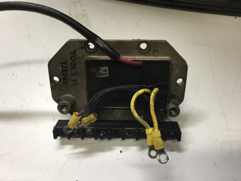 P4 Johnson Evinrude 140-185-200-225-250-300 Rectifier Regulator 586271