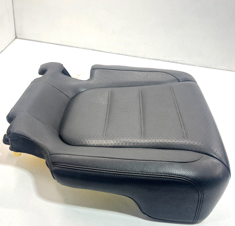 2011-2017 Volkswagen Touareg Rear Passenger Seat Lower Bottom Cushion OEM Black