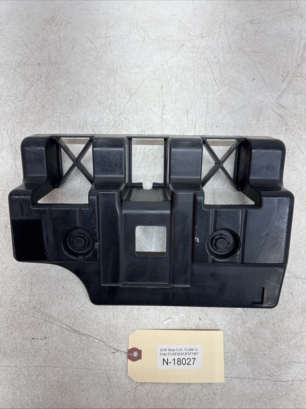 ⚡️17-23 TESLA 3 TRUNK LH LUGGAGE FLOOR BRACKET SUPPORT 1089615-00-D 18027 B89