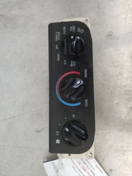 Temp. Control Front Dash Main Control SEE PICTURES Fits 97-98 EXPEDITION 185724