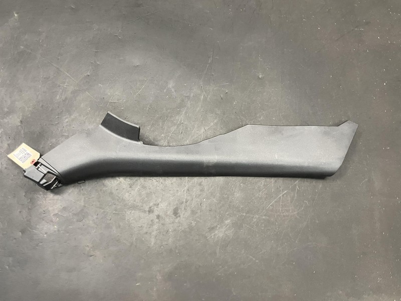 Rear Left C Pillar Lower Trim Panel 2021 Nissan Sentra 76918-6LB0A 2020 - 2023