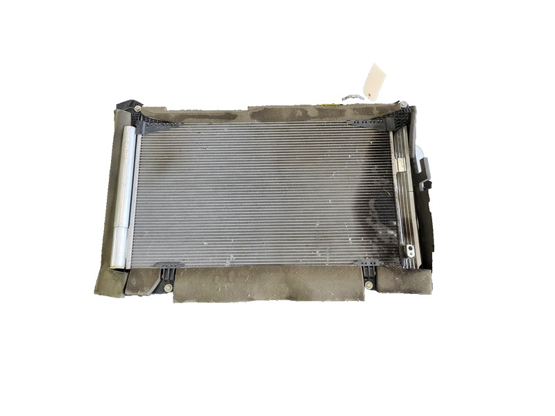 SUBARU FORESTER 2020 2.5L Engine Radiator & Condenser Cooling Fan USED OEM 19-21