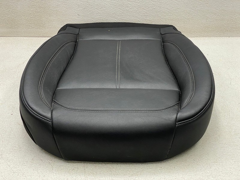 17-19 ALFA ROMEO GIULIA FRONT RIGHT PASSENGER SIDE LOWER SEAT CUSHION OEM LOT764