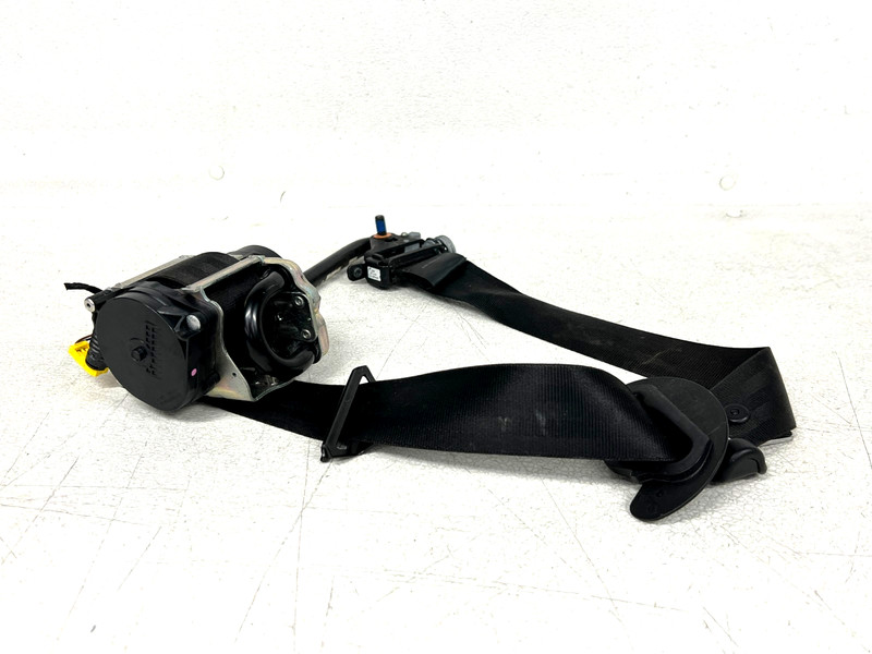 β2017-2020 JAGUAR XE FRONT LEFT DRIVER SIDE SEAT BELT RETRACTOR ASSY OEM LOT2691