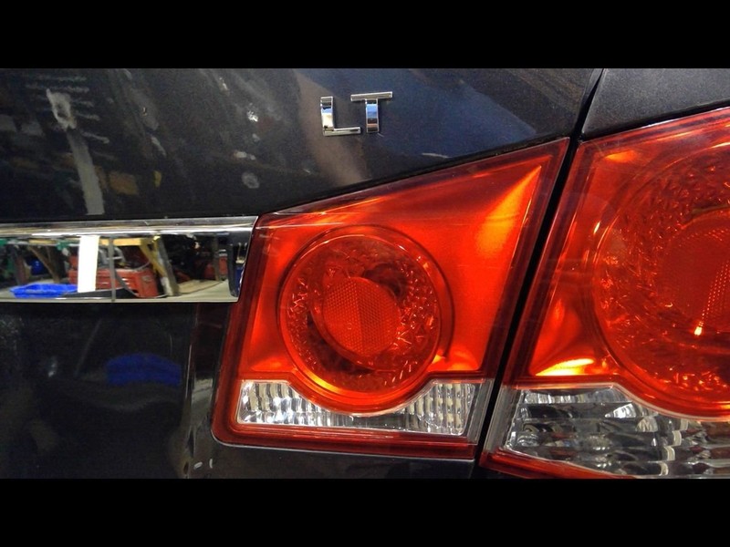Passenger Tail Light VIN P 4th Digit Limited Fits 11-16 CRUZE 1563202