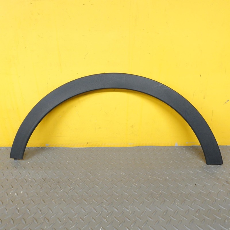 2017-2023 CHEVROLET BOLT EV REAR RIGHT SIDE QUARTER WHEEL ARCH FLARE MOLDING OEM