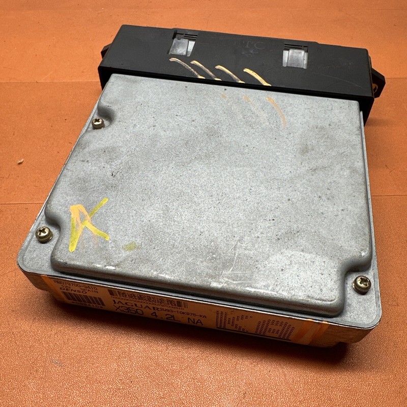 2W9310K975KA | 2004 - 08 JAGUAR XJ8 VANDEN PLAS ENGINE COMPUTER MODULE AT OEM