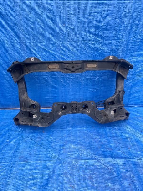 05-09 Mercedes R171 SLK350 SLK280 SLK300 Front Subframe Engine Crossmember OEM