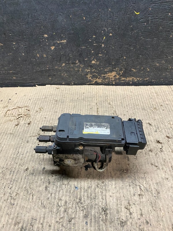 2006 2007 Ford E250 E350 ABS Pump Anti Lock Brake Module OEM v6835 DG
