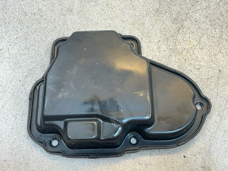 2015 Volkswagen Jetta 1.8L Turbo Manual Transmission Side Cover Panel Case 15