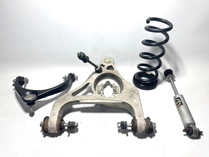 📌 2013-24 RAM 1500 FRONT RIGHT SUSPENSION CONTROL ARM OEM & SHOCK ROUGH COUNTRY