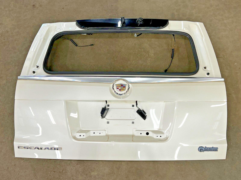 ⭐2015-2020 CADILLAC ESCALADE TRUNK TAILLGATE LIFTGATE SHELL WHITE OEM LOT2437