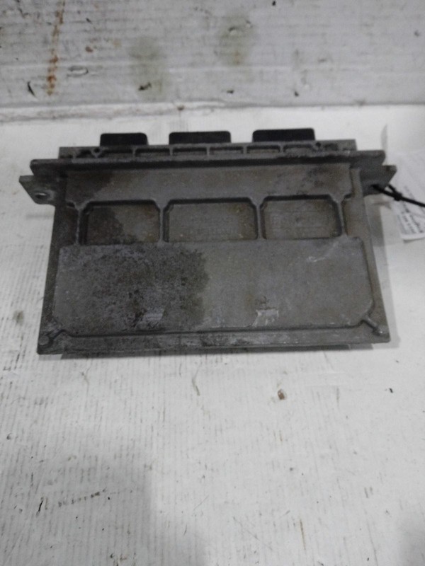 2014 Lincoln MKS Engine Control Module ECM 3.7L OEM Used 142K Miles