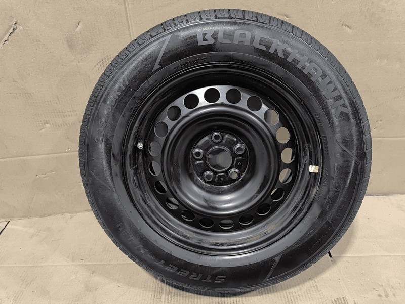 TOYOTA RAV4 17 INCH WHEEL RIM TIRE 17x7J 225/65/R17 9/32" 2019-2025 OEM
