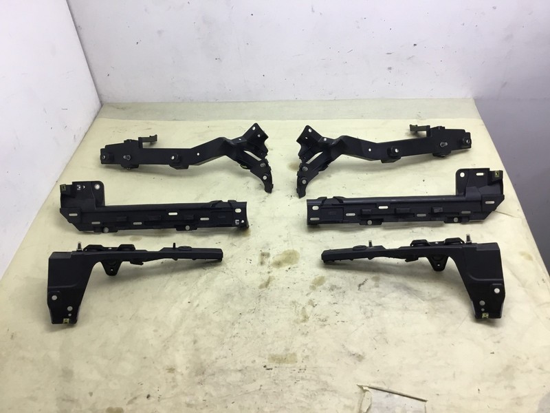 Porsche Panamera Rear Left Right Door Sill Mount Bracket Support Set 10-16 :Y