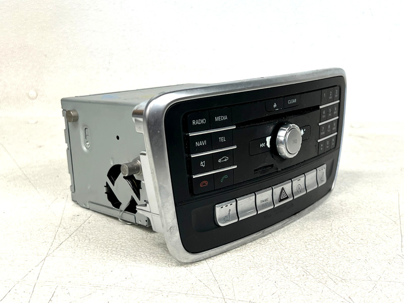 ⭐2014-2019 MERCEDES-BENZ CLA250 RADIO NAVIGATION CD PLAYER RECEIVER OEM LOT2745
